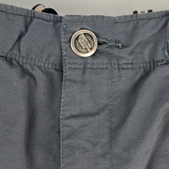 The North Face l Charcoal Convertible Pant Sz: S/P - Picture 3 of 10